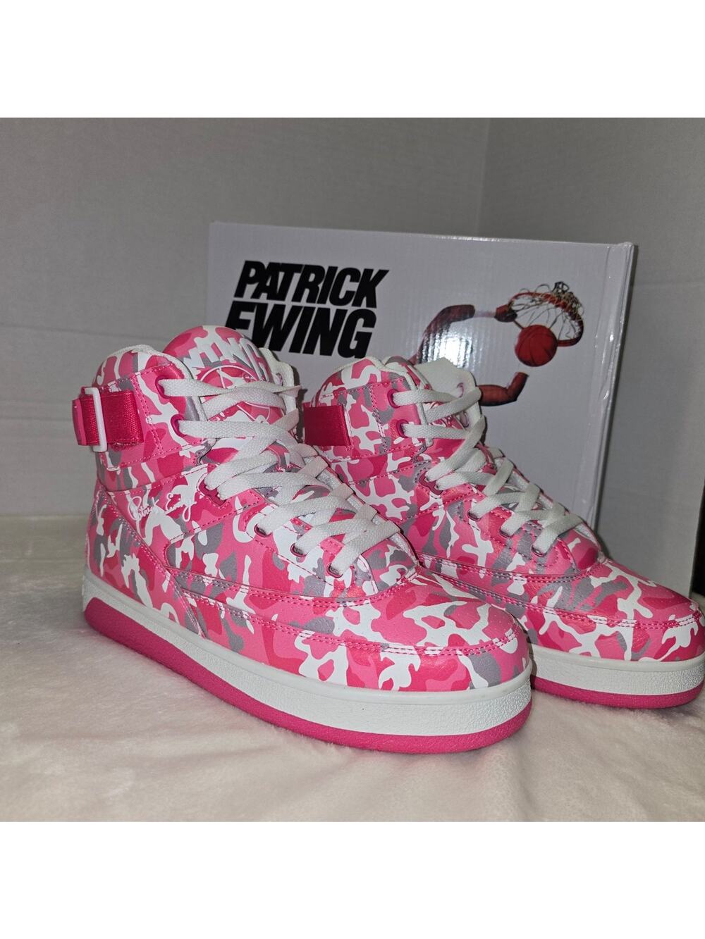 Patrick Ewing Athletics Women's 33 HI Rebound Pink Camo sneaker sz 9